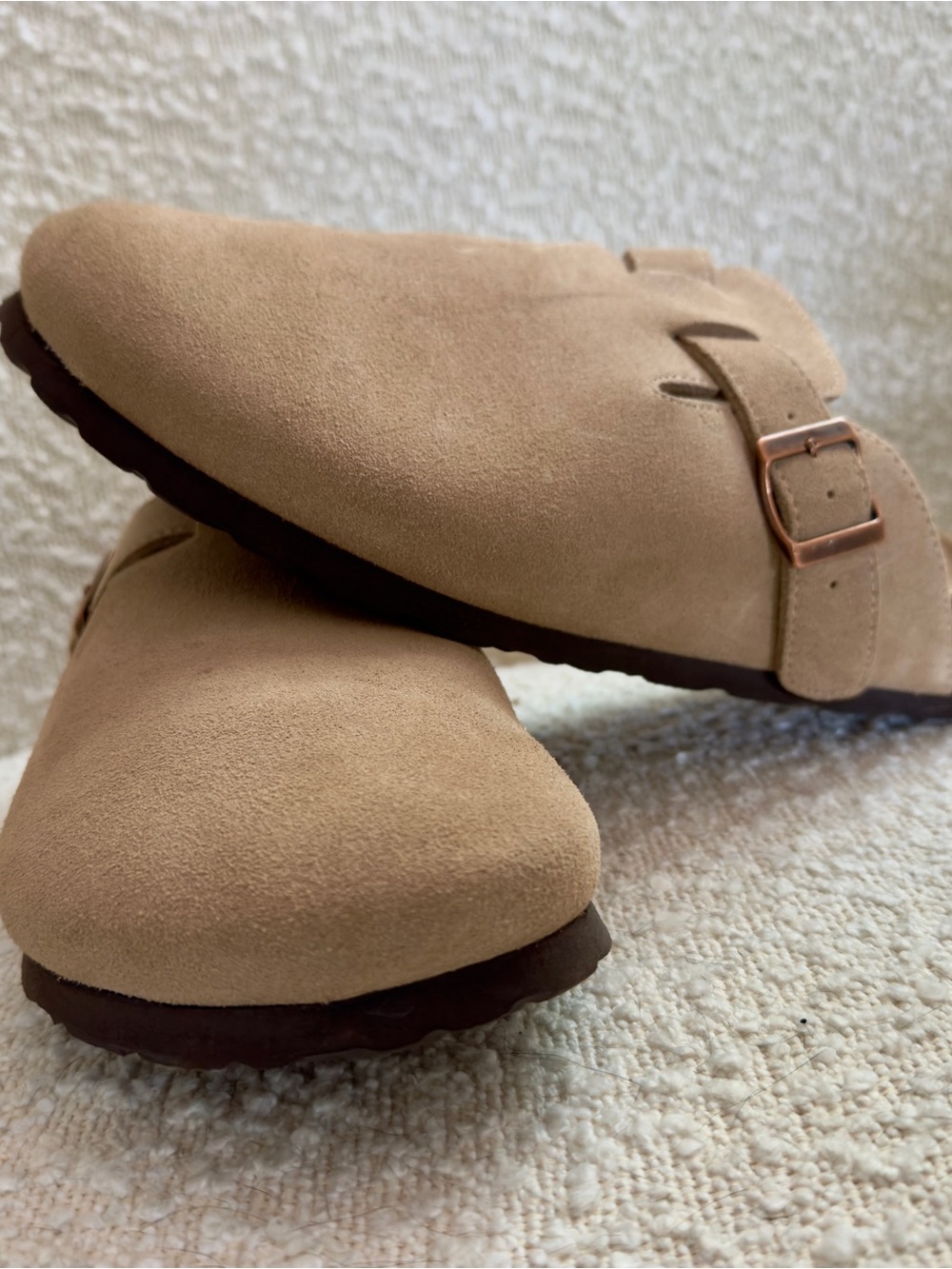 Qomfort Suede Clogs Men’s Taupe Boston Style Slip-On Sandals